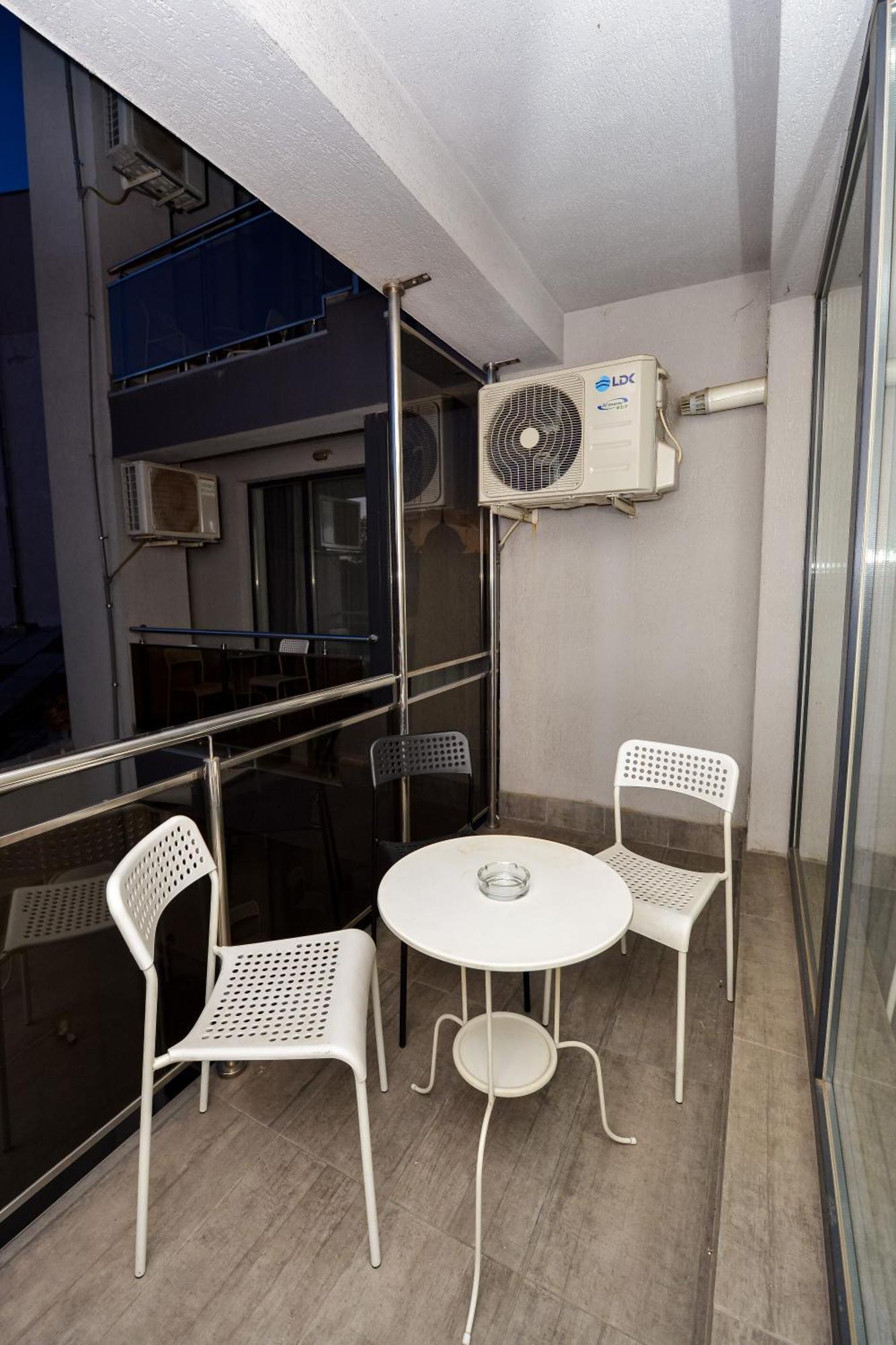 Harmony Residence Bucarest Exterior foto